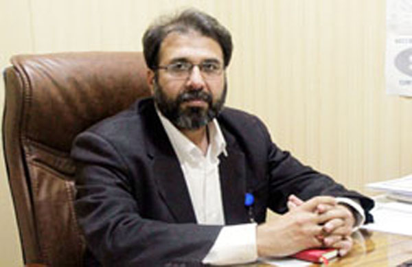 Assoc Hospital Director Tariq Khan